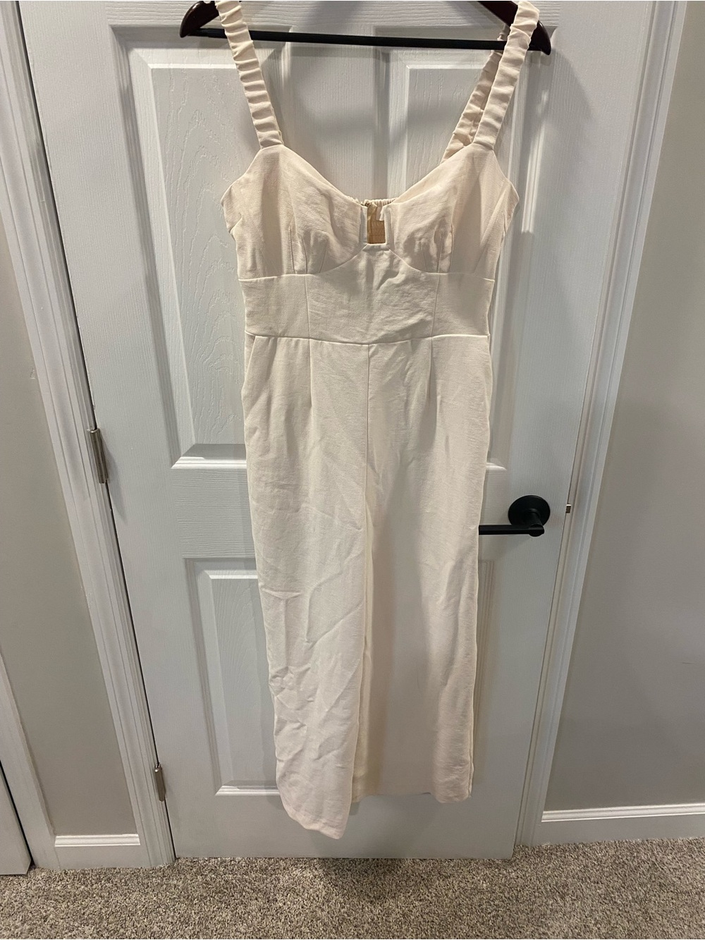 NWT ASTR Cream Wide-Leg Jumpsuit - Medium